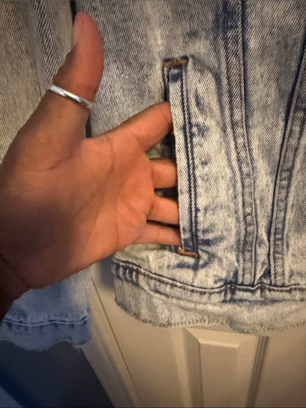 Levi's Light Wash Blue  Distressed Denim Jacket - Picture 2 of 13